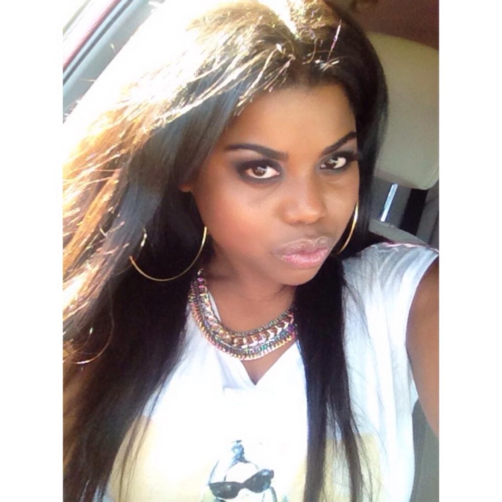 Meet your Posher, Shanique